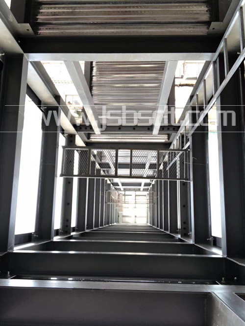 室外加裝電梯鋼結(jié)構(gòu)井道